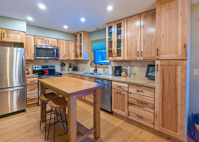 523 S Cache Holiday home *