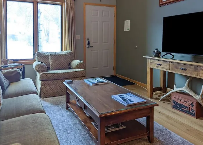 Holiday home 523 S Cache *
