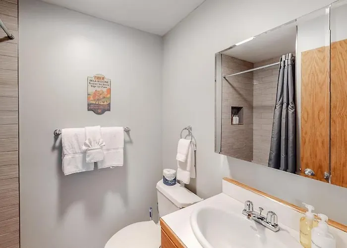 523 S Cache Holiday home